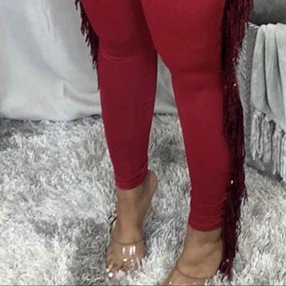 Burgundy pants with side sequin tassel - Picture 4 of 4